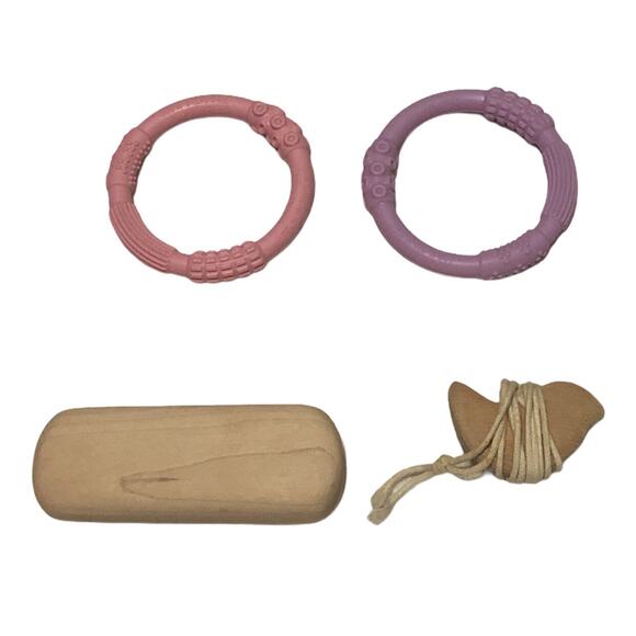 Earnest Efforts Wood Toy Rattle Lifefactory Teething Rings - Picture 1 of 5